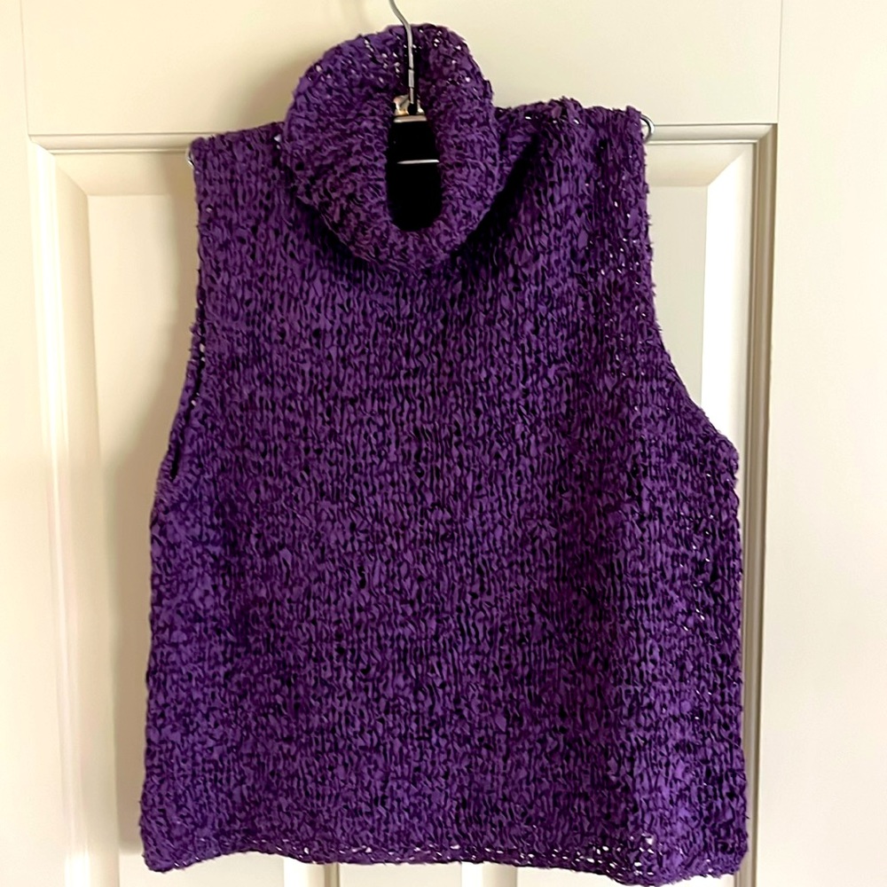 100 % silk sleeveless purple sweater